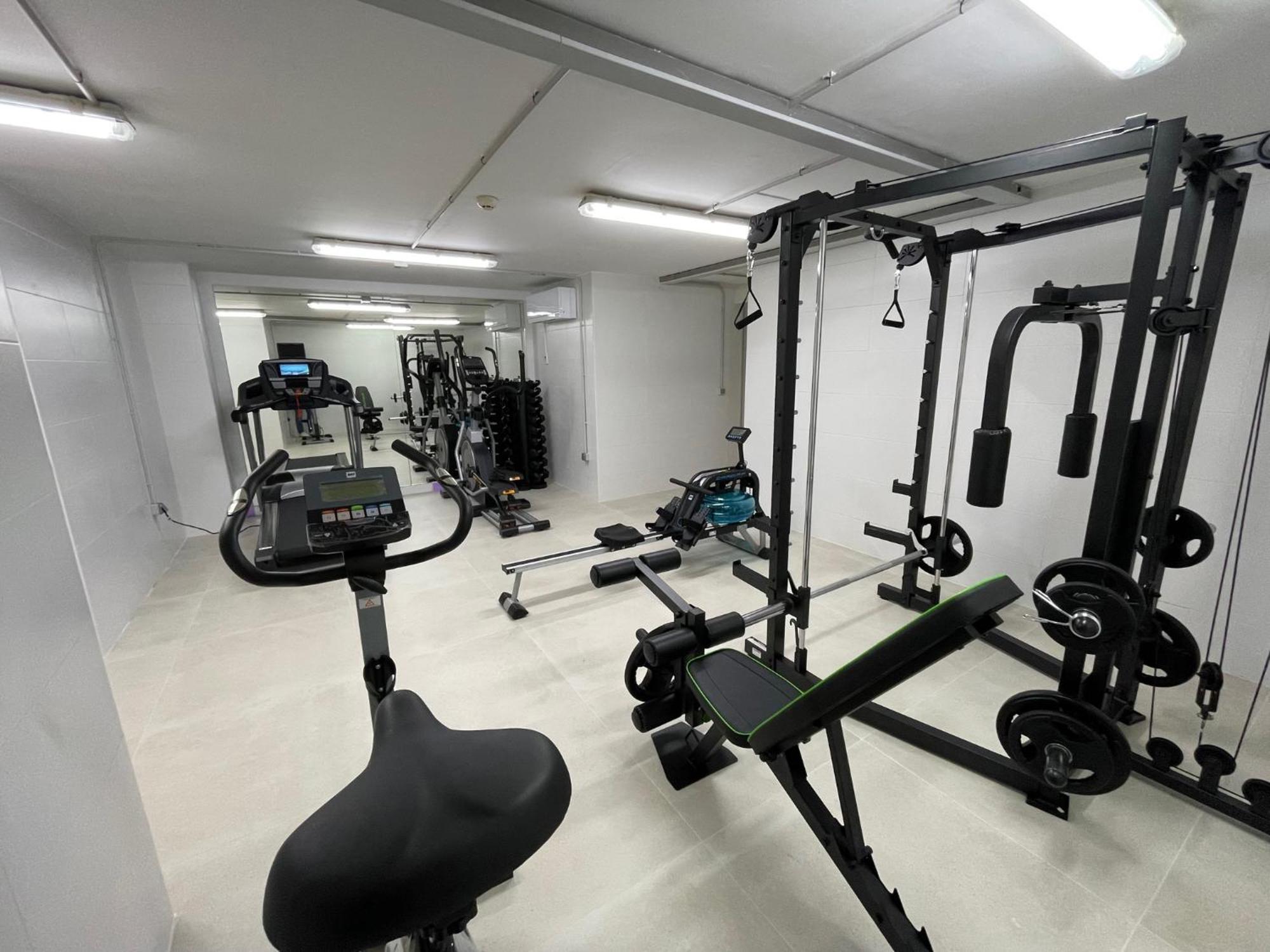 Apartamentos Playa Victoria Cadiz Dış mekan fotoğraf